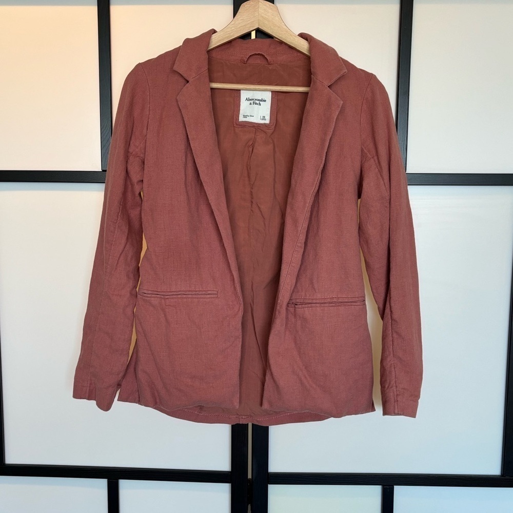 Abercrombie & Fitch Linen blend open blazer. Women’s XS